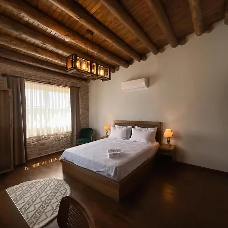 Leone Natural Otel
